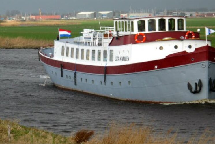 Dutch Barge Cruises 2